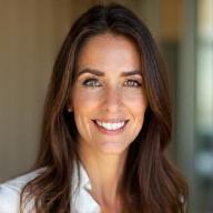Portrait of HR Director Elif Kaya